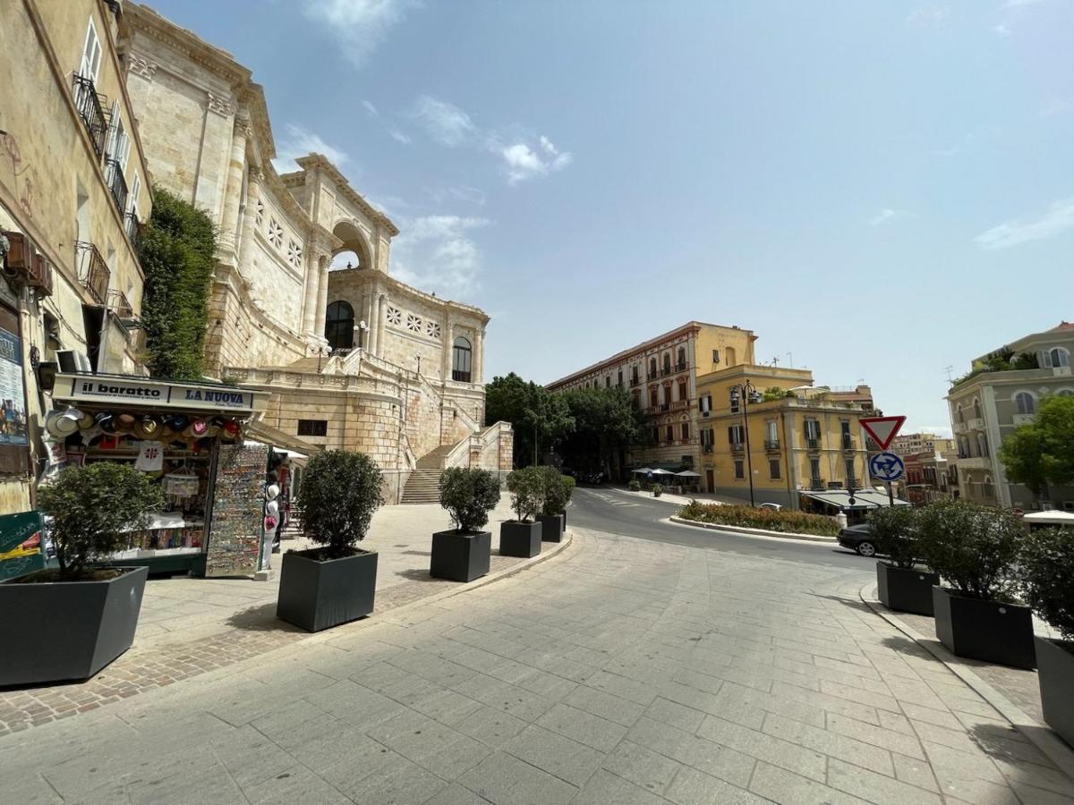 La Terrazza Sul Corso - Premium Apartment Cagliari Extérieur photo